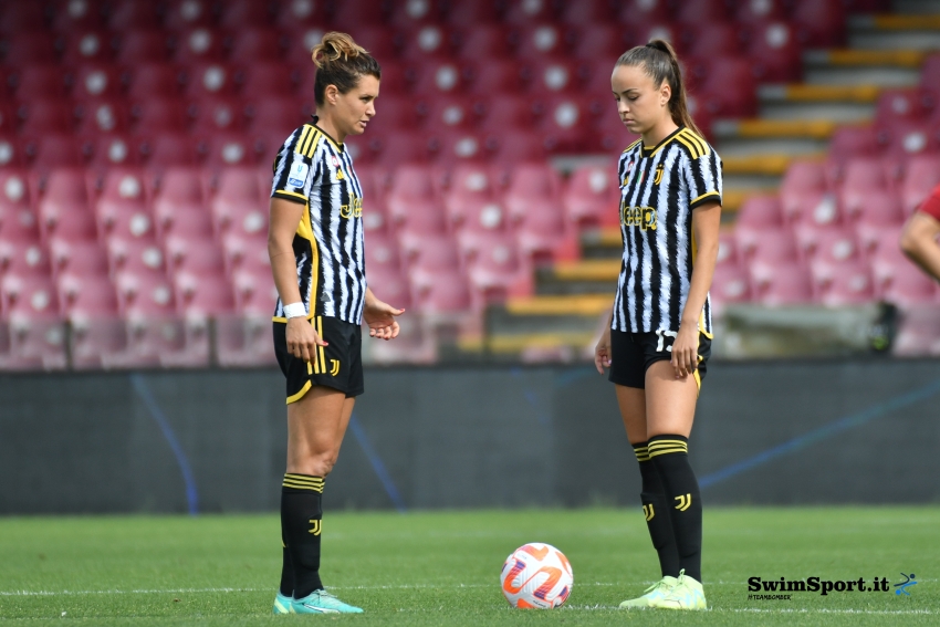 Calcio femminile: al via il campionato di serie A