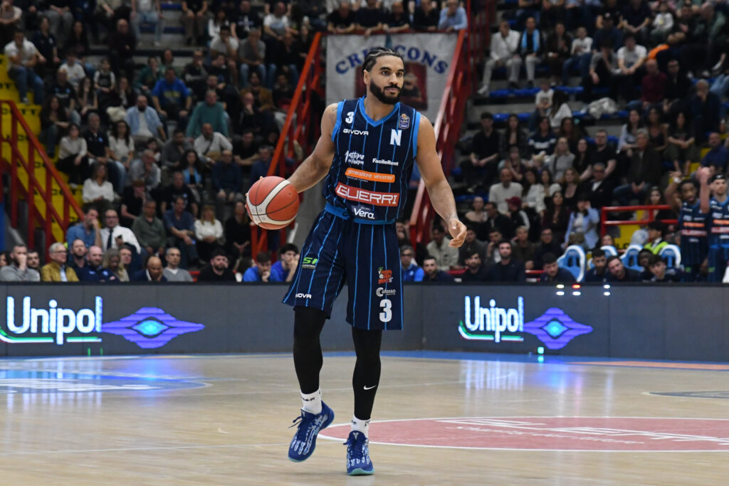 Napoli Basketball, chiusura in bellezza: Udine travolta 98-71 all’Alcott Arena